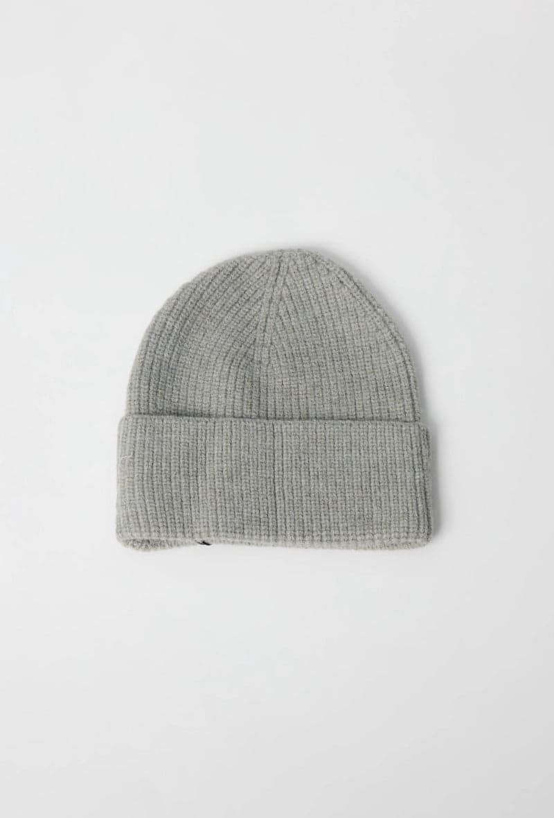 Eqrivo Beanie Lichtgrijs